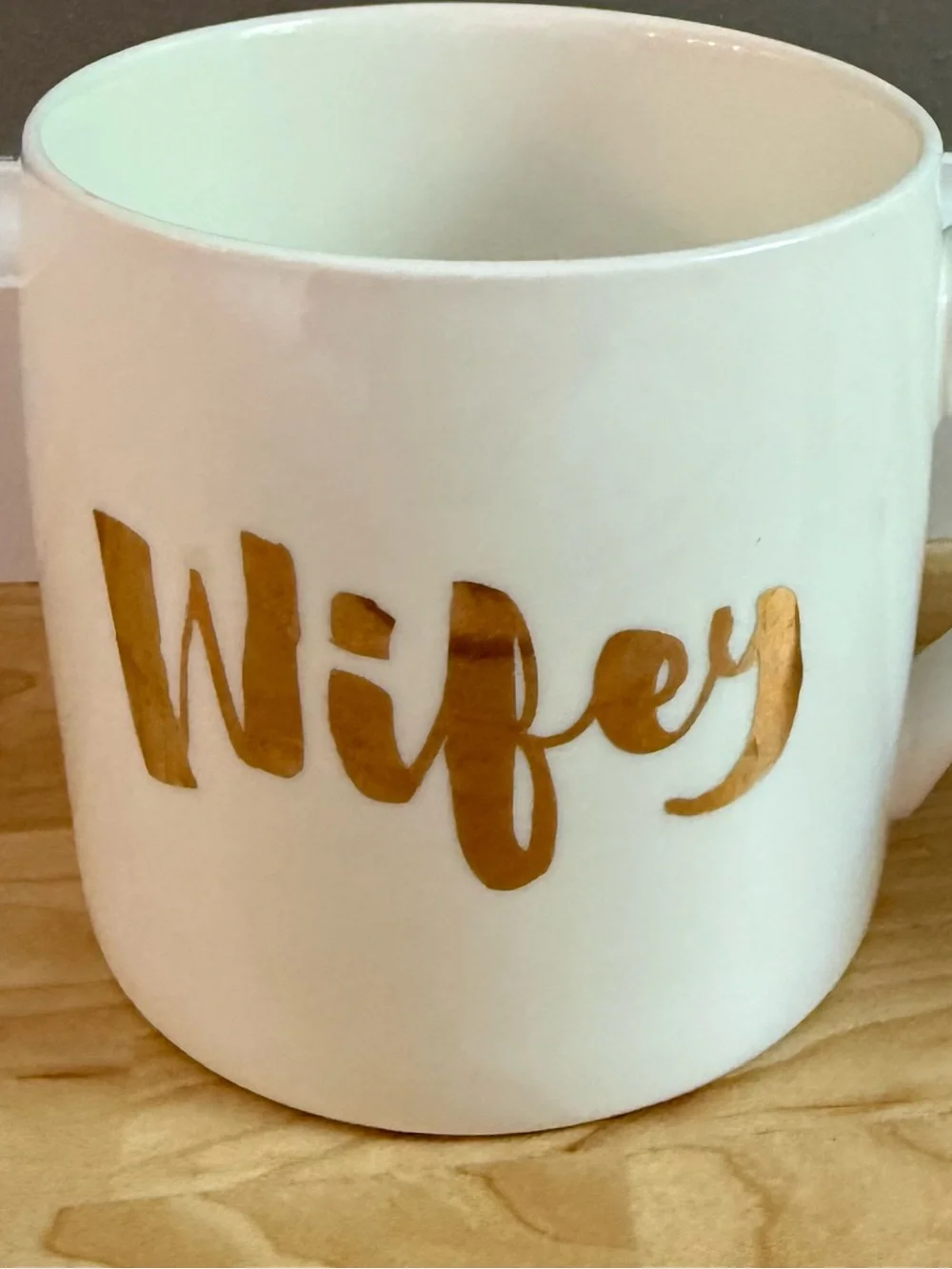 Wifey & Hubby Gold Lettering Ceramic Mug Set